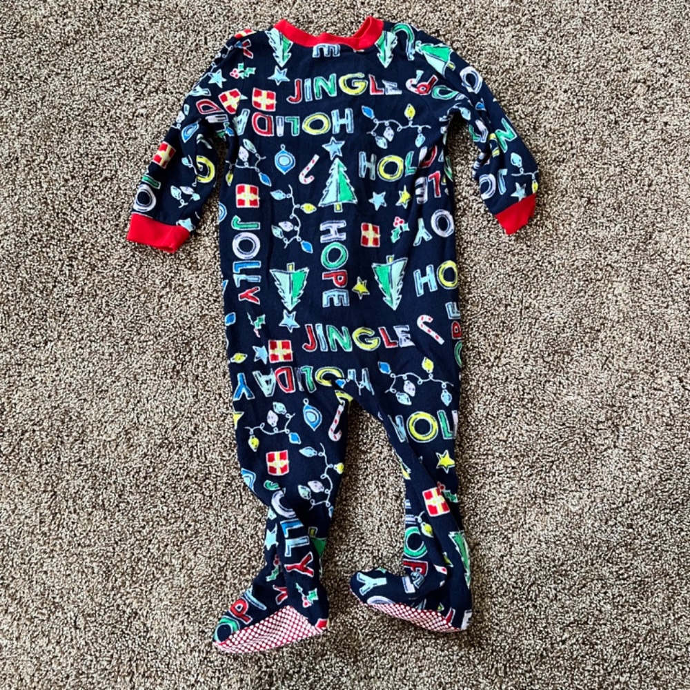 Carter's + 9-Piece Christmas/Holiday Pajama and Clothing Bundle, Size 18 Months - Picture 5 of 16